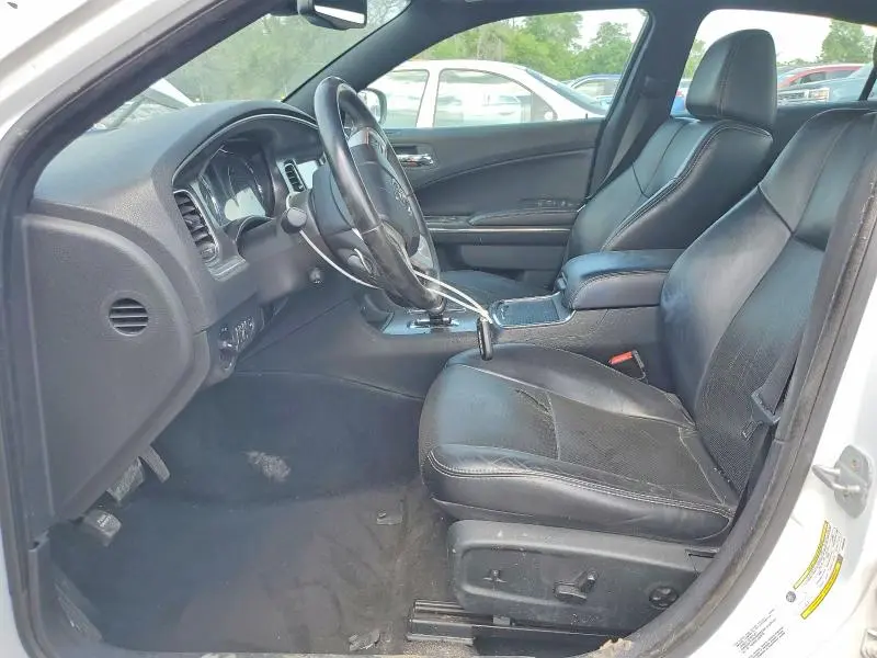 2013 DODGE CHARGER SXT  