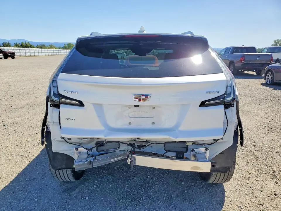 2024 CADILLAC XT4 SPORT  
