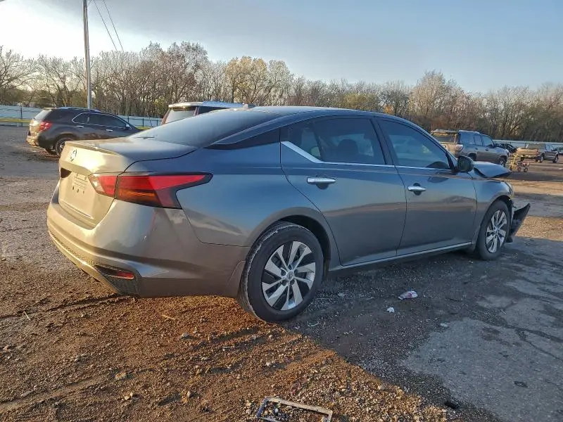 2019 NISSAN ALTIMA S  