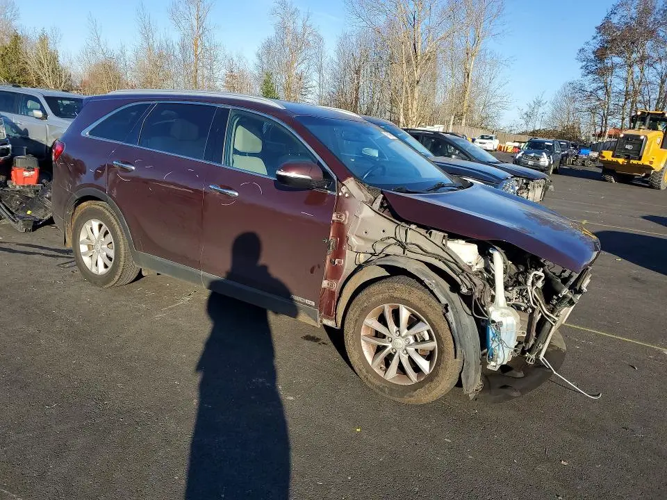 2017 KIA SORENTO LX  