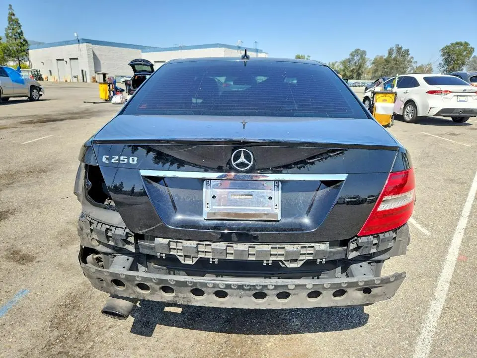 2012 MERCEDES-BENZ C 250  
