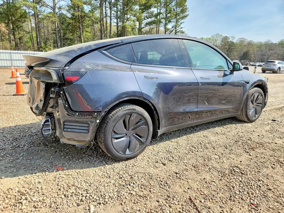 2026 TESLA MODEL Y   