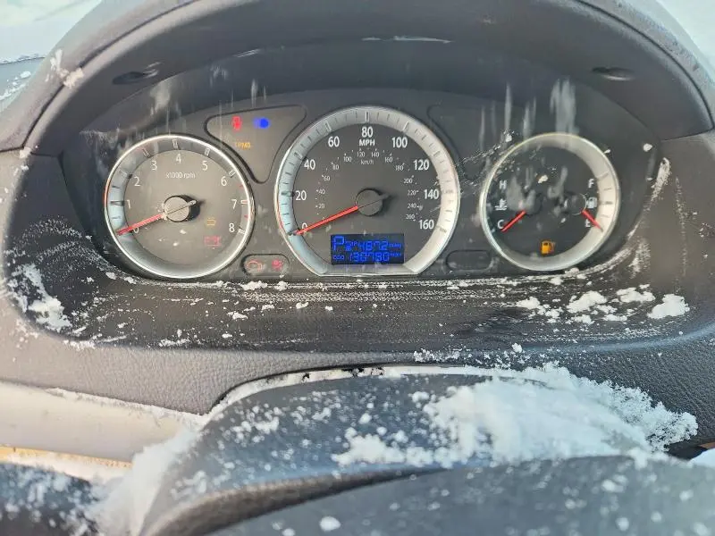 2010 HYUNDAI SONATA GLS  