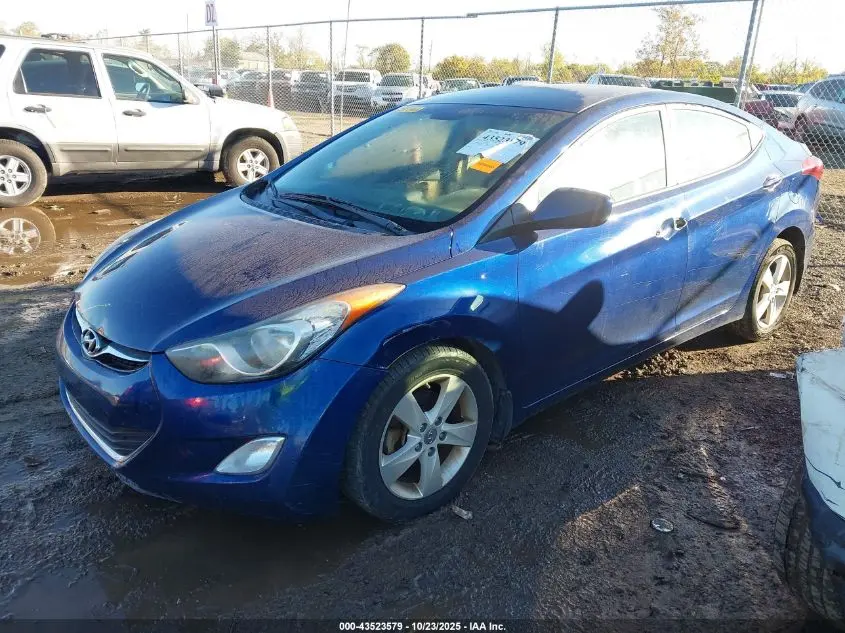 2013 HYUNDAI ELANTRA GLS