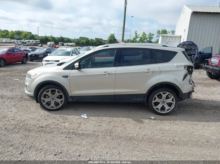 2017 FORD ESCAPE TITANIUM