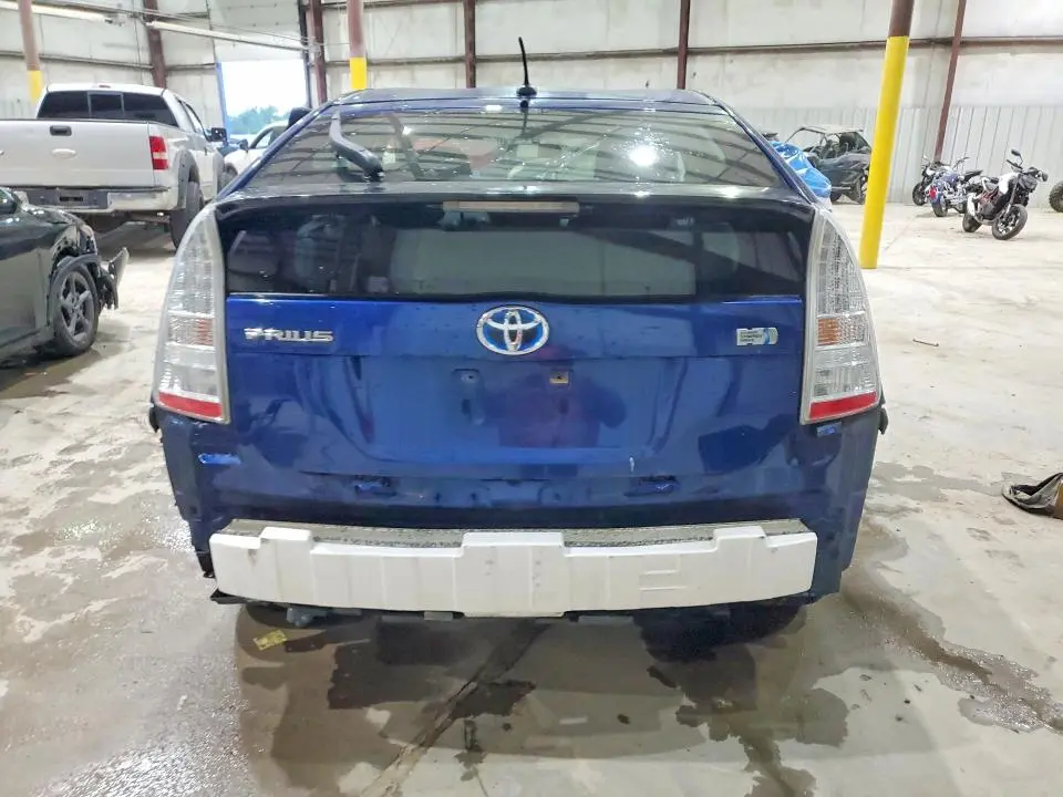 2010 TOYOTA PRIUS II  