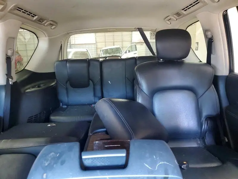 2017 INFINITI QX80 AWD