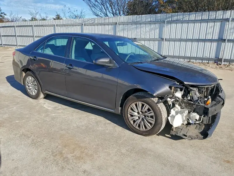 2013 TOYOTA CAMRY L  