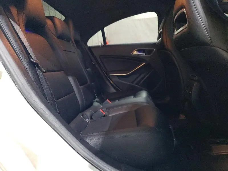 2015 MERCEDES-BENZ CLA 250  