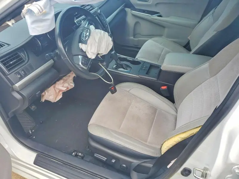 2016 TOYOTA CAMRY XSE  