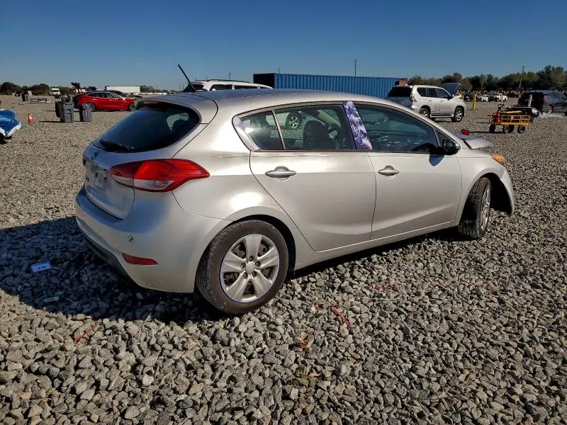 2016 KIA FORTE   