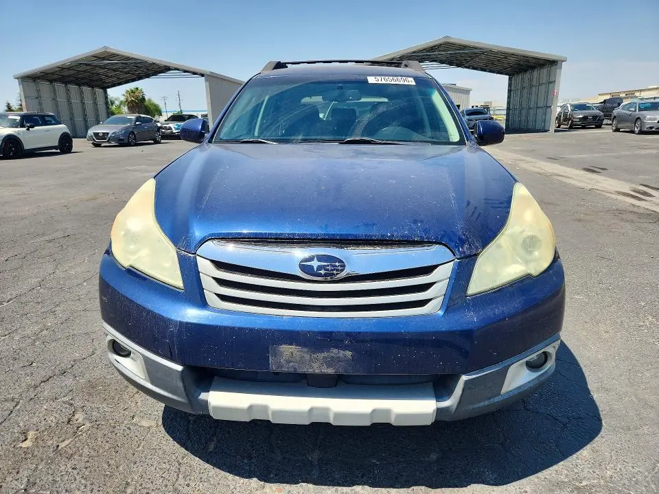 2011 SUBARU OUTBACK 2.5I PREMIUM  