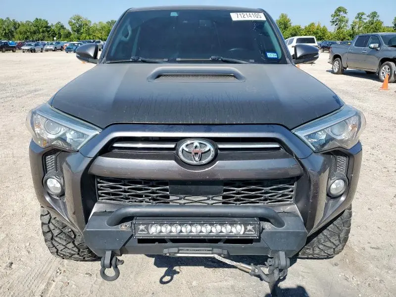 2020 TOYOTA 4RUNNER SR5/SR5 PREMIUM  