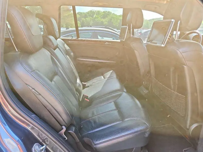 2011 MERCEDES-BENZ GL 550 4MATIC  