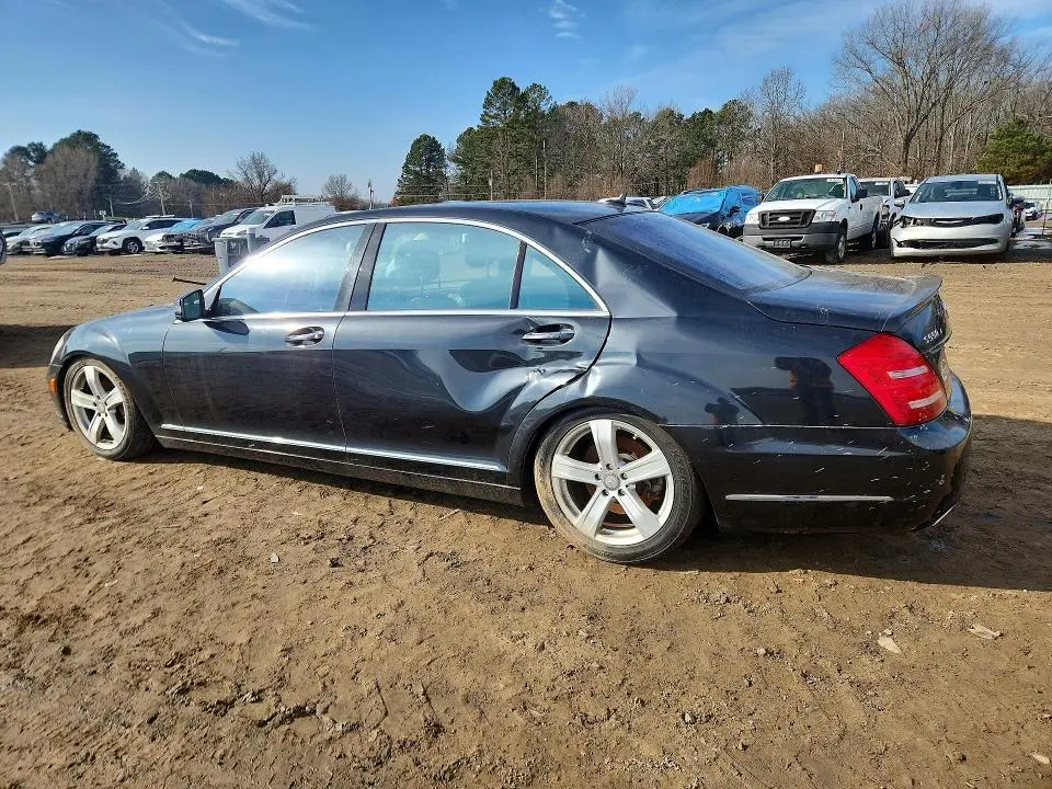 2013 MERCEDES-BENZ S 550  