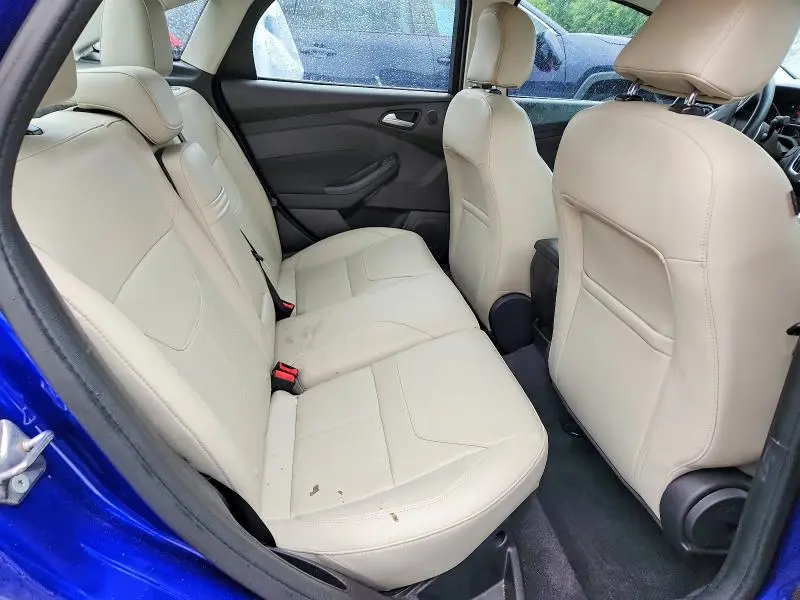 2015 FORD FOCUS TITANIUM  