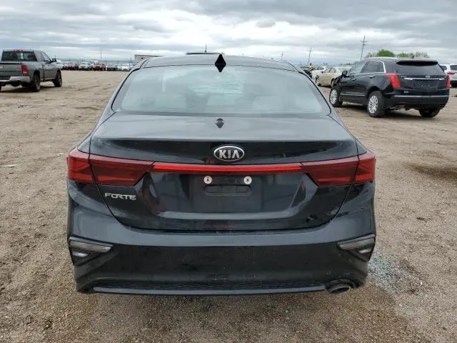 2021 KIA FORTE FE  
