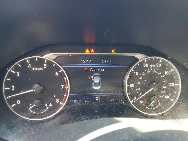 2019 NISSAN ALTIMA SR  