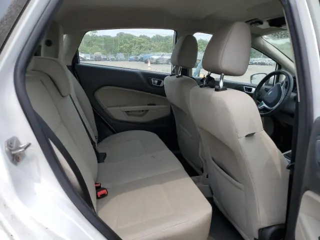 2016 FORD FIESTA SE  