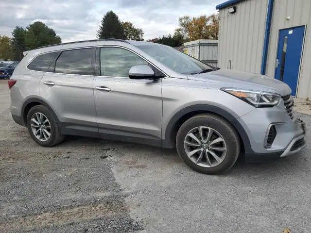 2017 HYUNDAI SANTA FE SE  