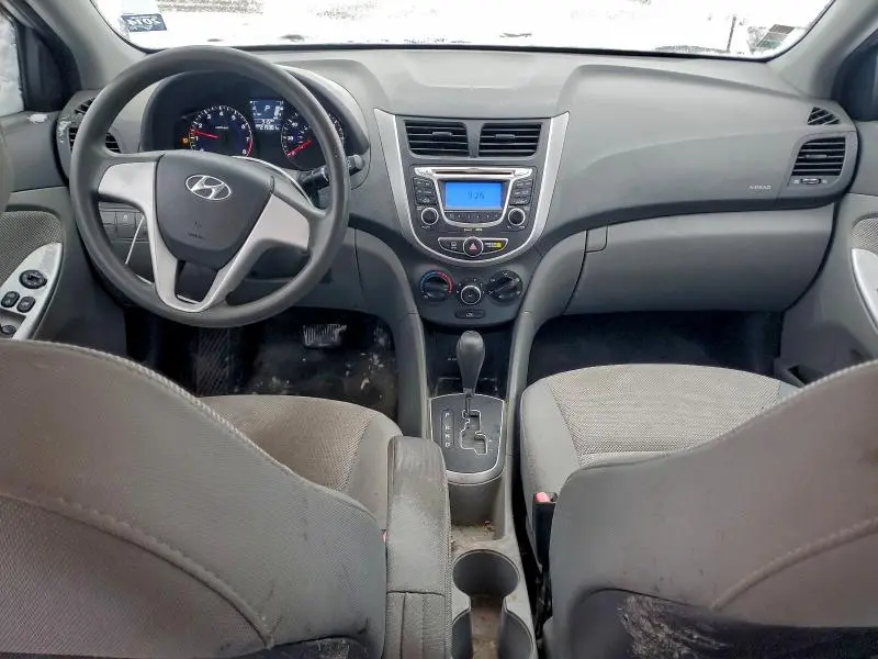 2013 HYUNDAI ACCENT GLS  