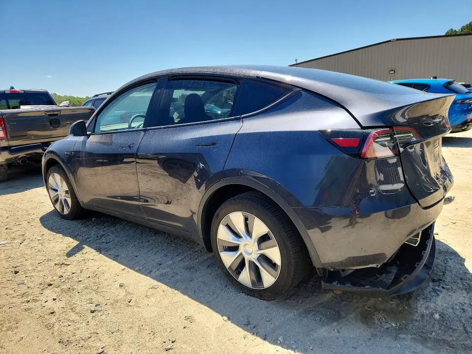 2024 TESLA MODEL Y   