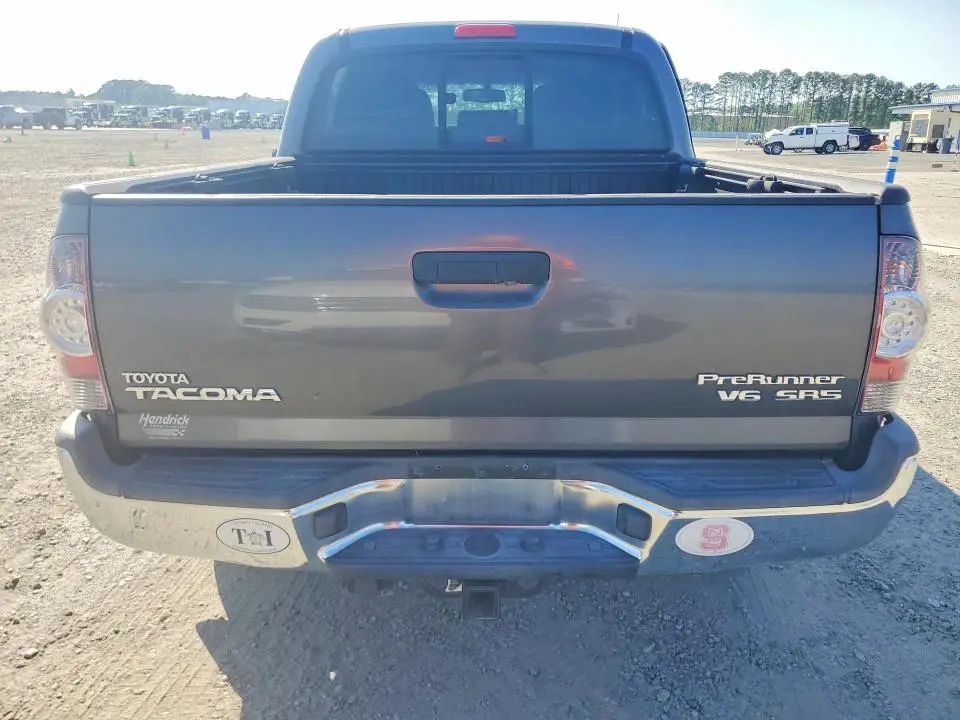 2013 TOYOTA TACOMA DOUBLE CAB PRERUNNER  