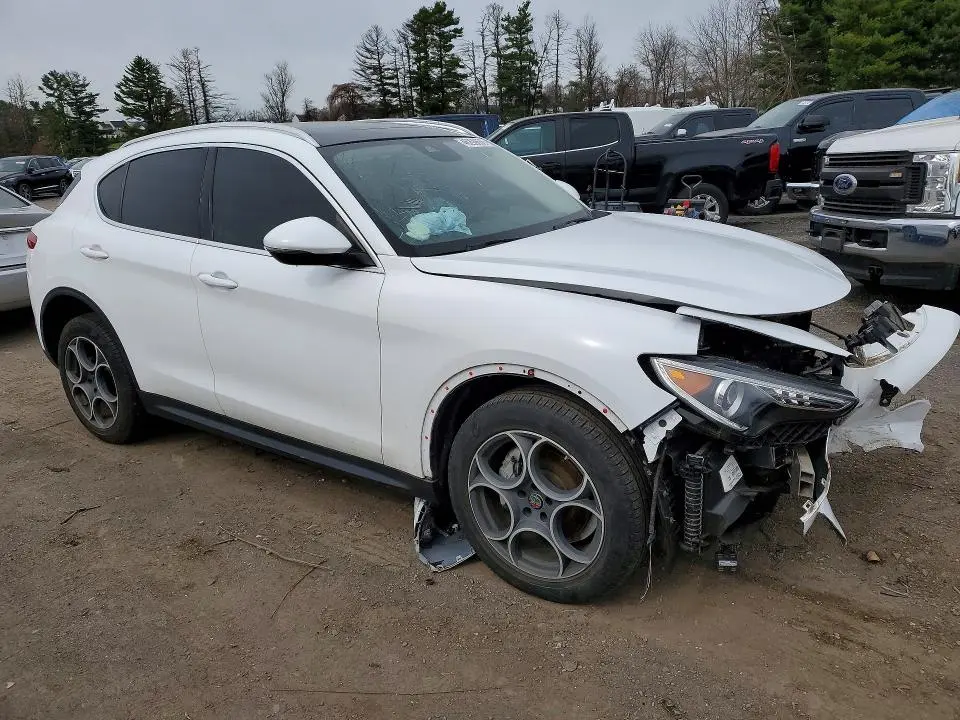 2019 ALFA ROMEO STELVIO TI  