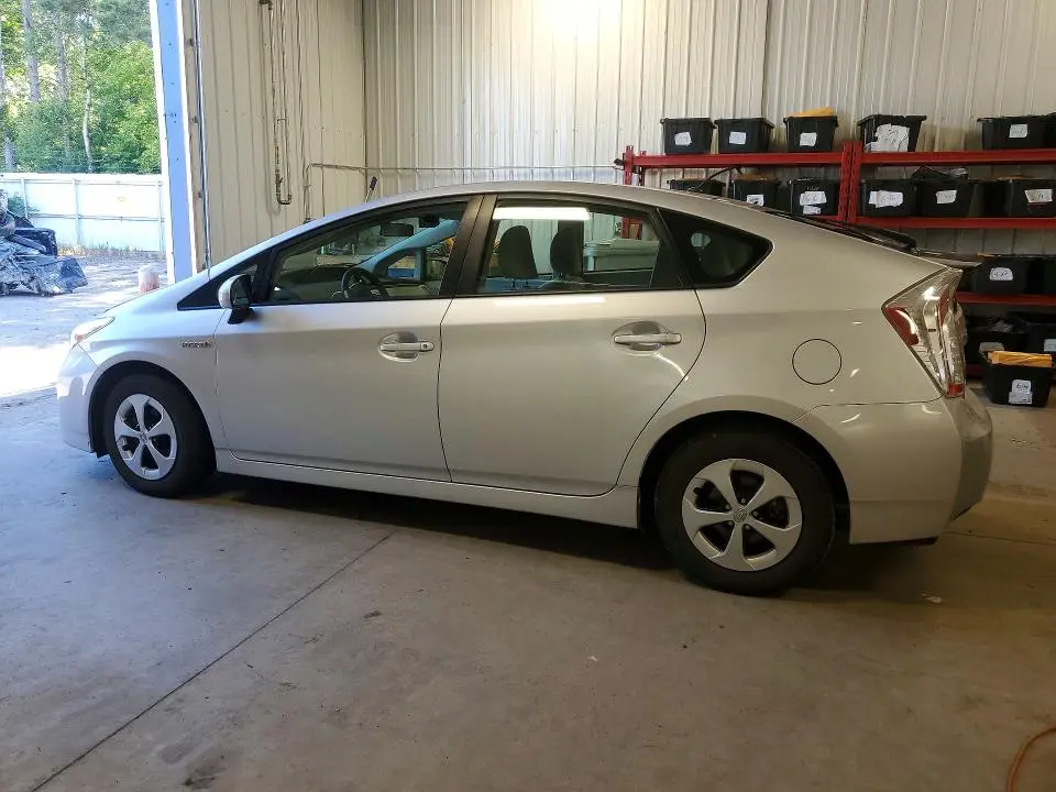 2012 TOYOTA PRIUS TWO  