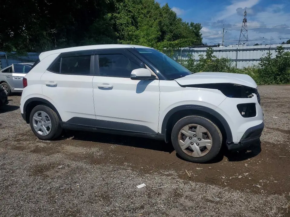 2021 HYUNDAI VENUE SE  