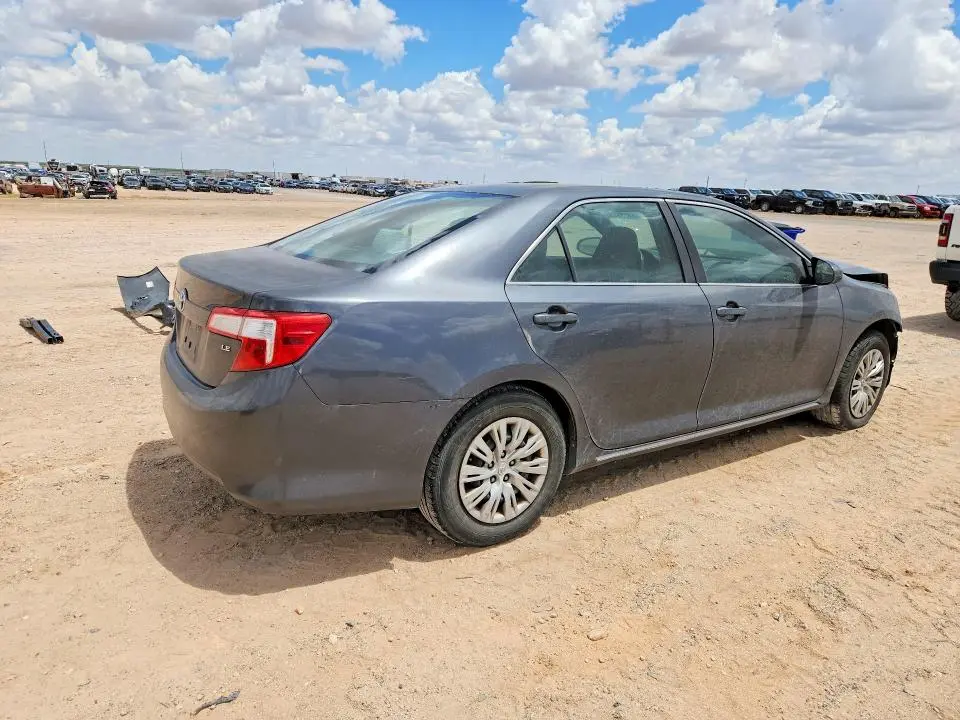 2012 TOYOTA CAMRY LE  