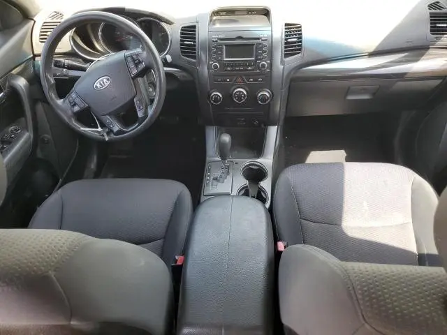 2012 KIA SORENTO BASE  