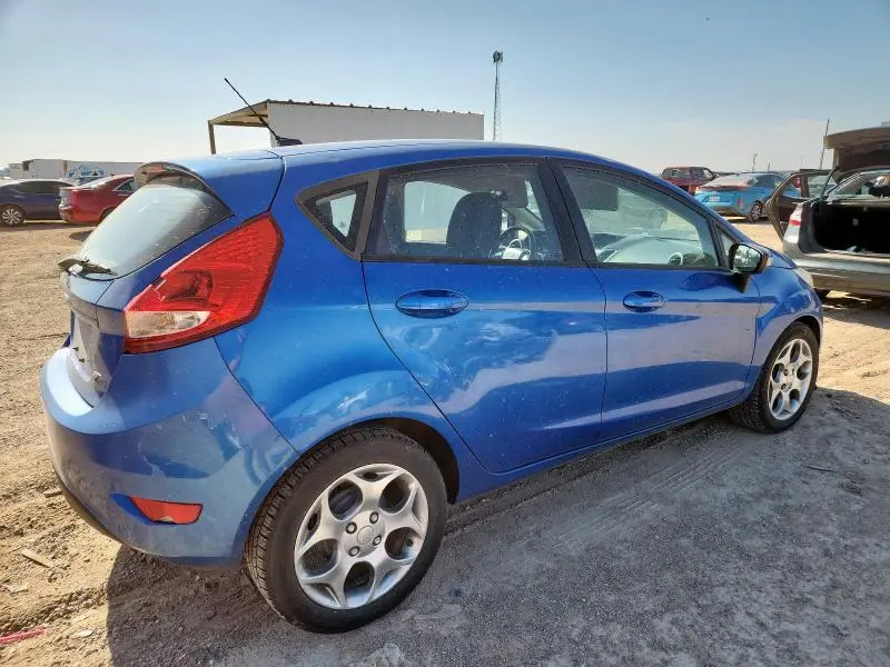 2011 FORD FIESTA SES  