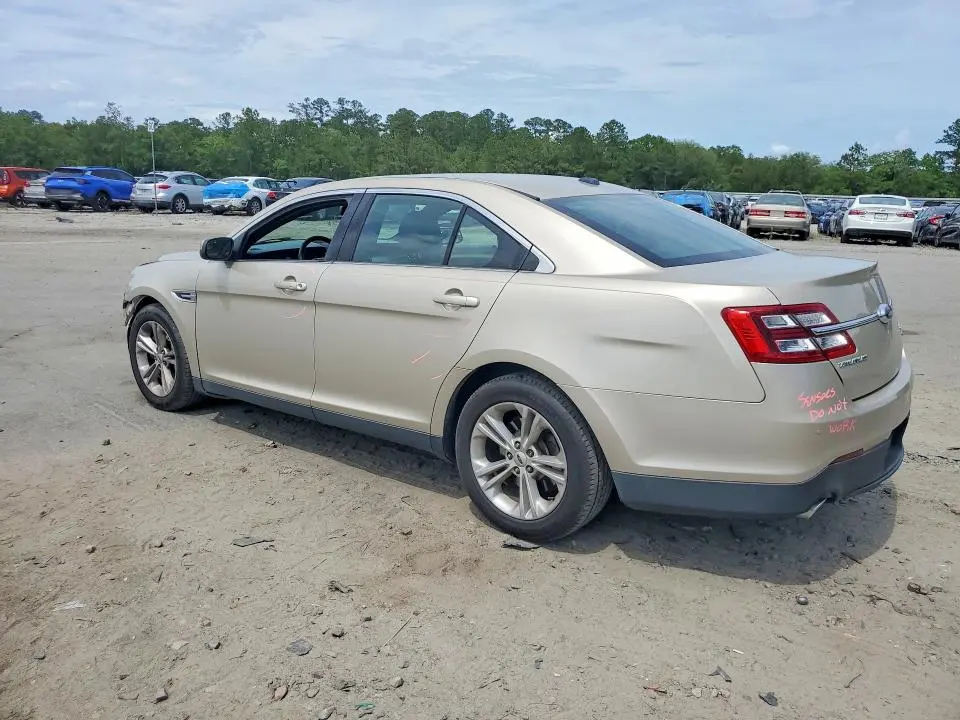 2018 FORD TAURUS SEL  