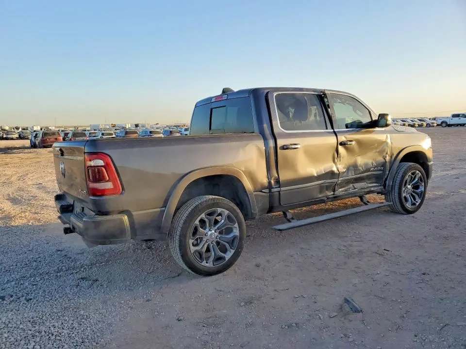 2019 RAM 1500 LIMITED  
