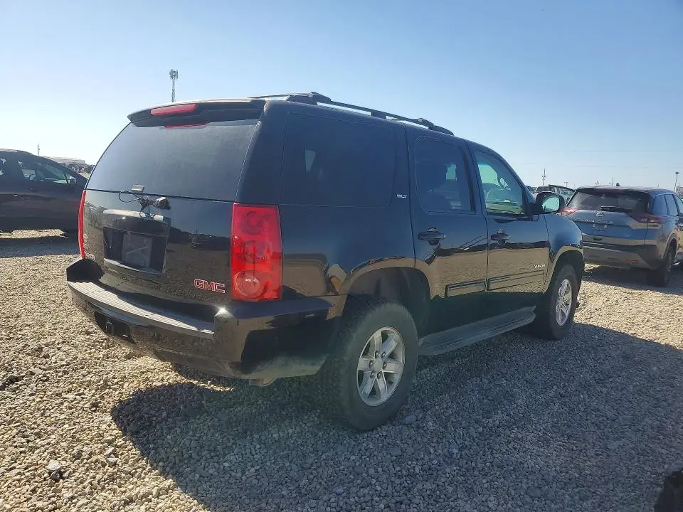 2011 GMC YUKON SLT  