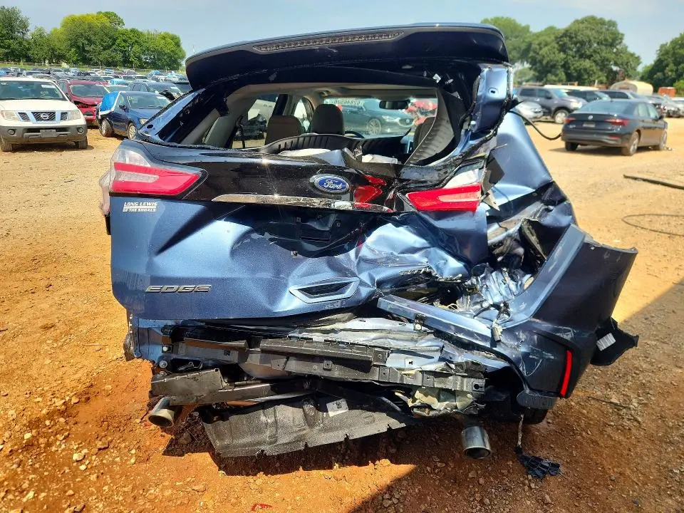 2019 FORD EDGE TITANIUM  