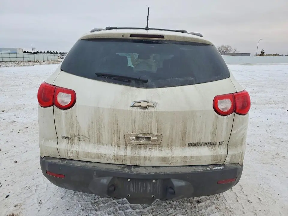 2012 CHEVROLET TRAVERSE LT  