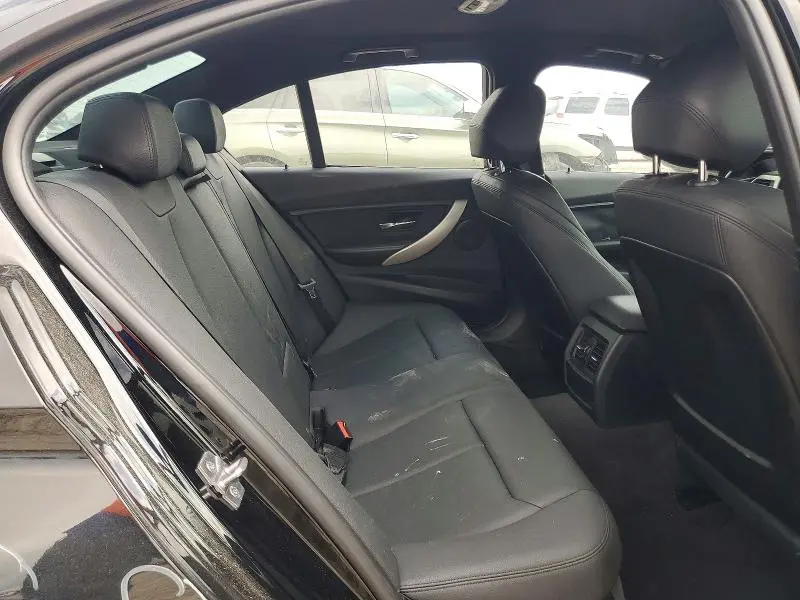 2014 BMW 320   