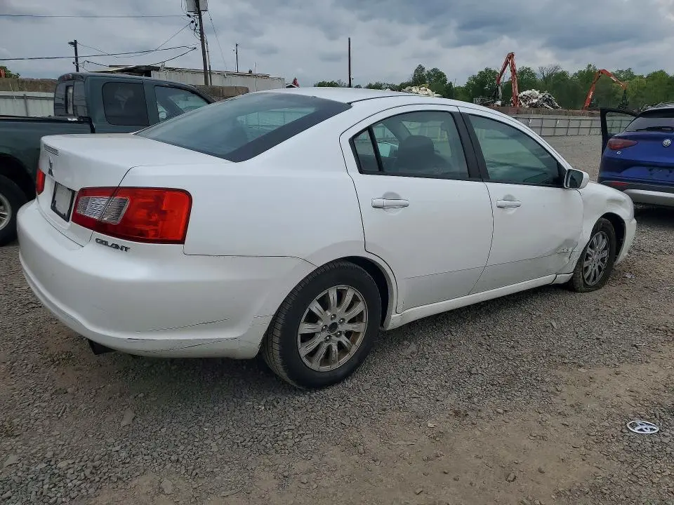 2012 MITSUBISHI GALANT FE  