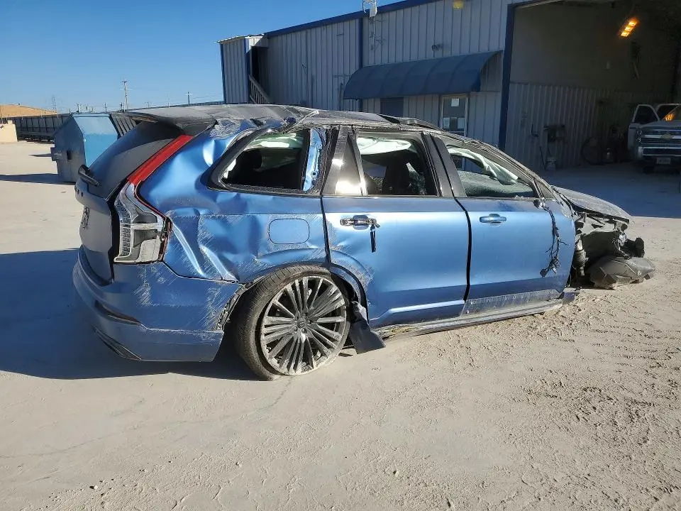 2020 VOLVO XC90 T8 R-DESIGN  