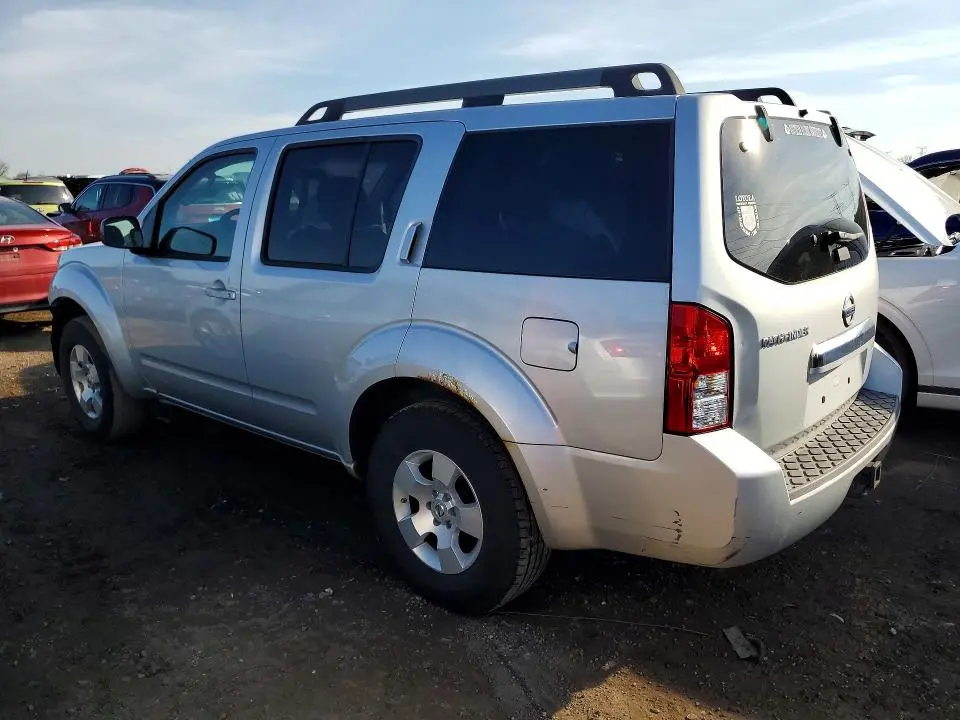 2012 NISSAN PATHFINDER S  
