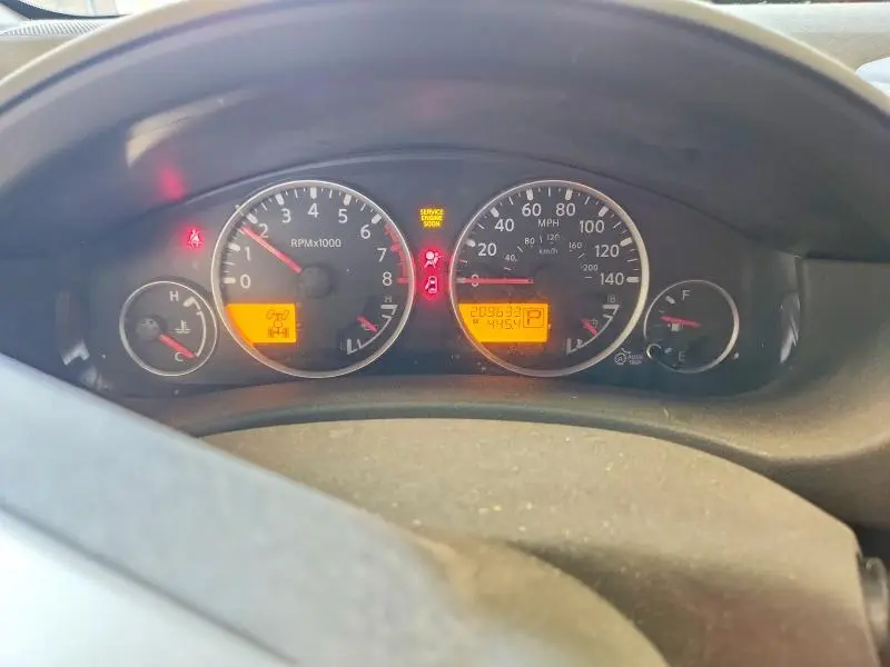 2011 NISSAN PATHFINDER S  