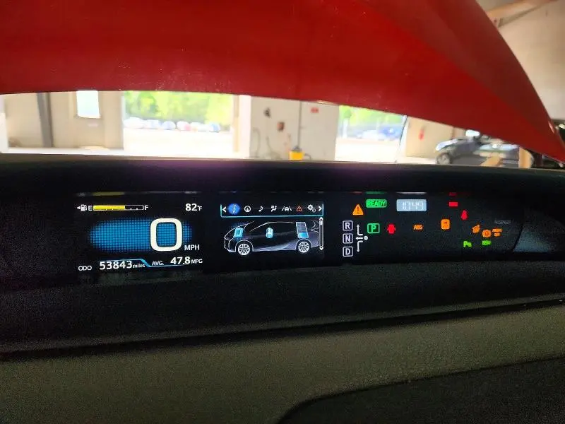2018 TOYOTA PRIUS THREE TOURING  