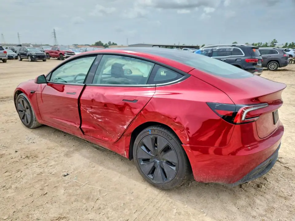 2026 TESLA MODEL 3   