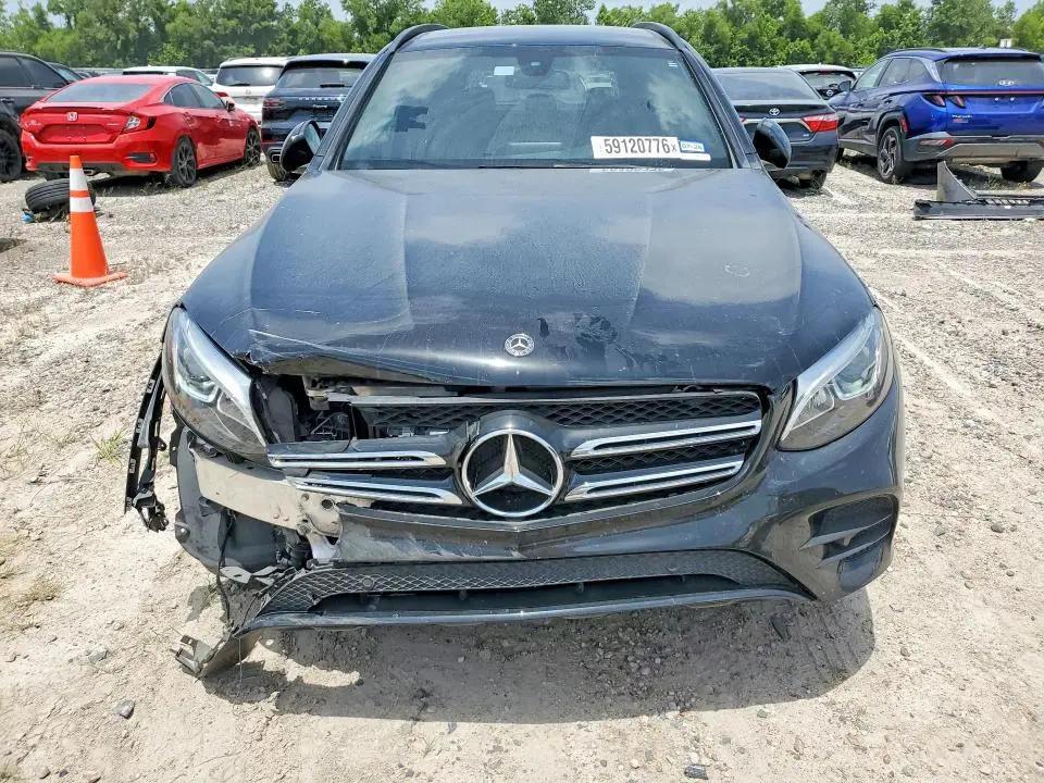 2019 MERCEDES-BENZ GLC 300  