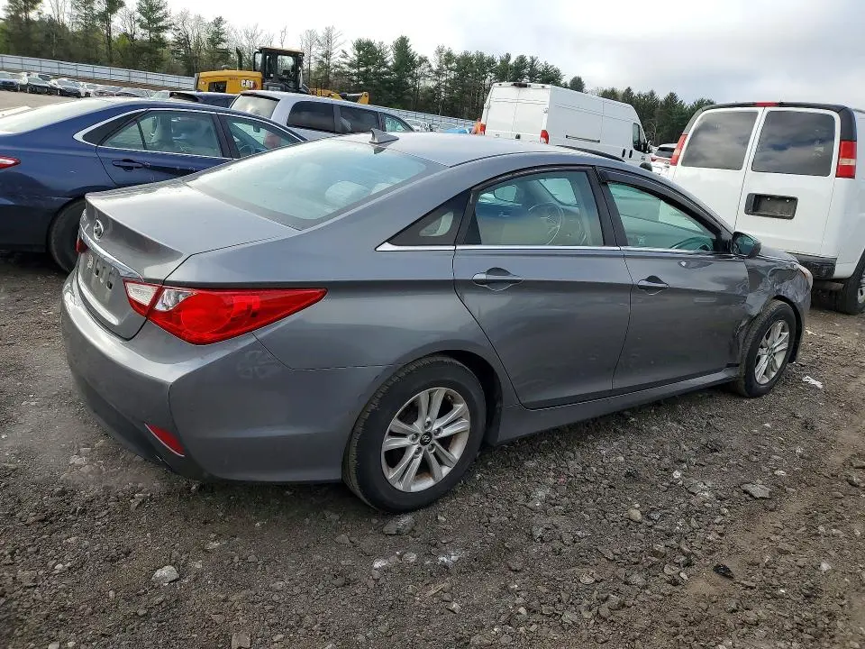 2014 HYUNDAI SONATA GLS  