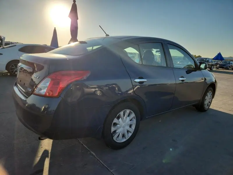 2012 NISSAN VERSA S  