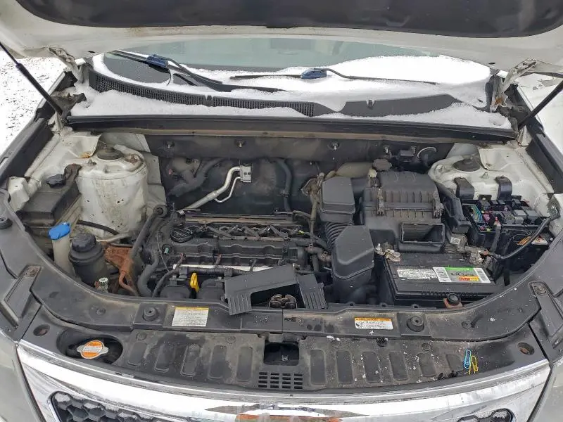 2012 KIA SORENTO BASE  