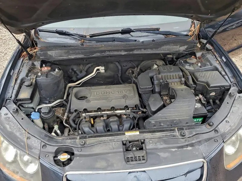 2010 HYUNDAI SANTA FE GLS  